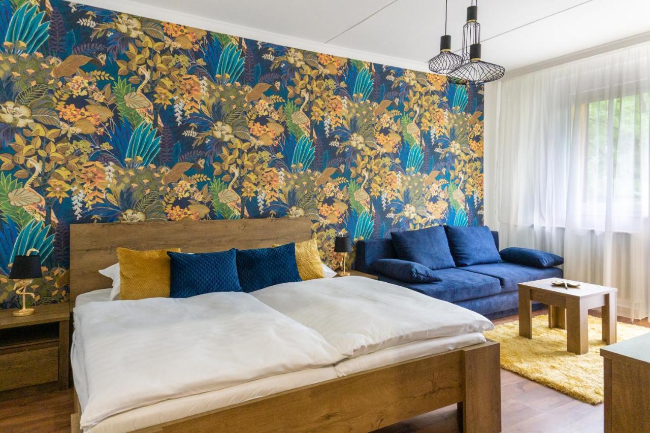 Secret Garden Apartman Miskolc Eksteriør billede